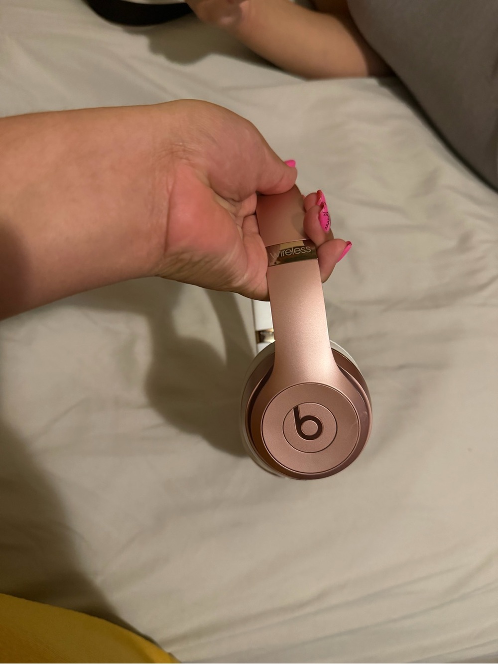 Beats by Dre Over-Ear Wireless Headphones - Rose Gold